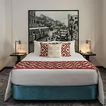 Hotel The Plaza Luxury Near International Airport By Gross Group